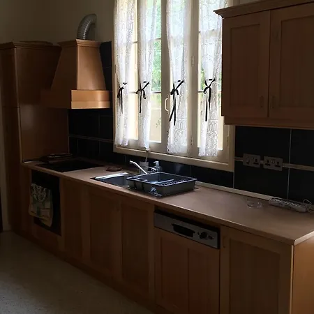 Large 3 Bedroom House Swieqi *