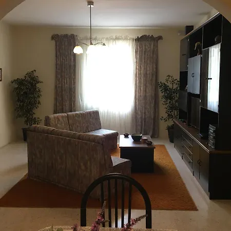 Large 3 Bedroom House Swieqi Semesterbostad Is-Swieqi