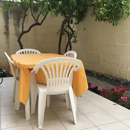 Large 3 Bedroom House Swieqi Semesterbostad Is-Swieqi